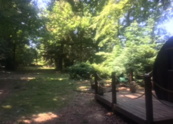 Unique & Serene 1-bed Close To Semesterbostad